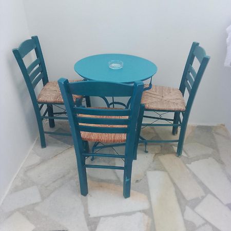 villa polemis Agia Anna  Esterno foto
