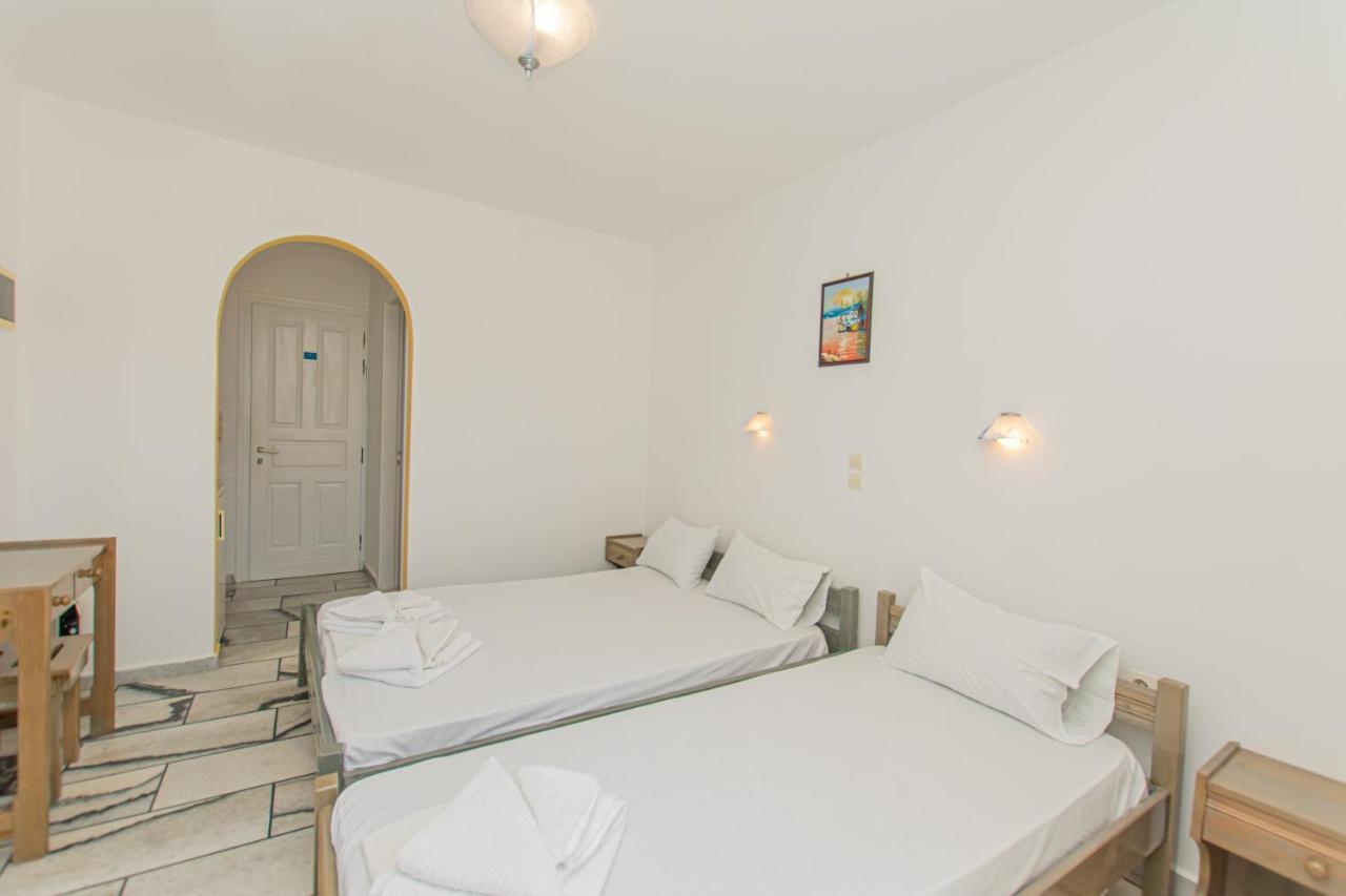 villa polemis Agia Anna  Esterno foto
