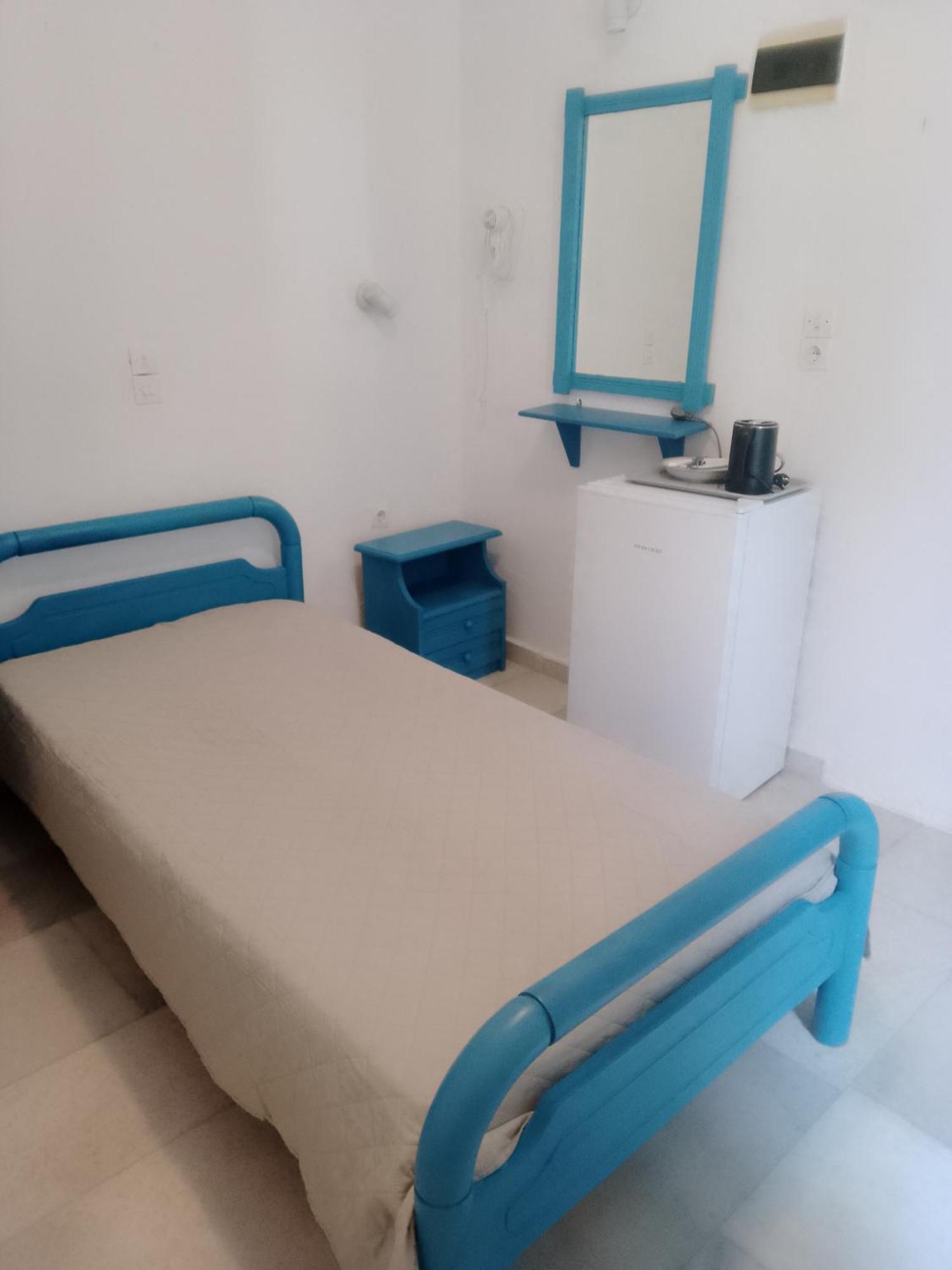 villa polemis Agia Anna  Esterno foto