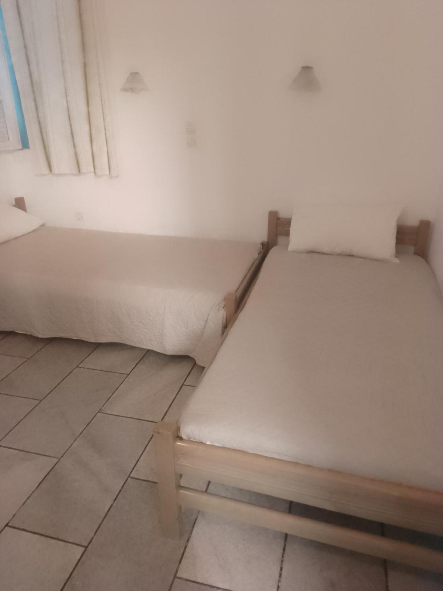 villa polemis Agia Anna  Esterno foto